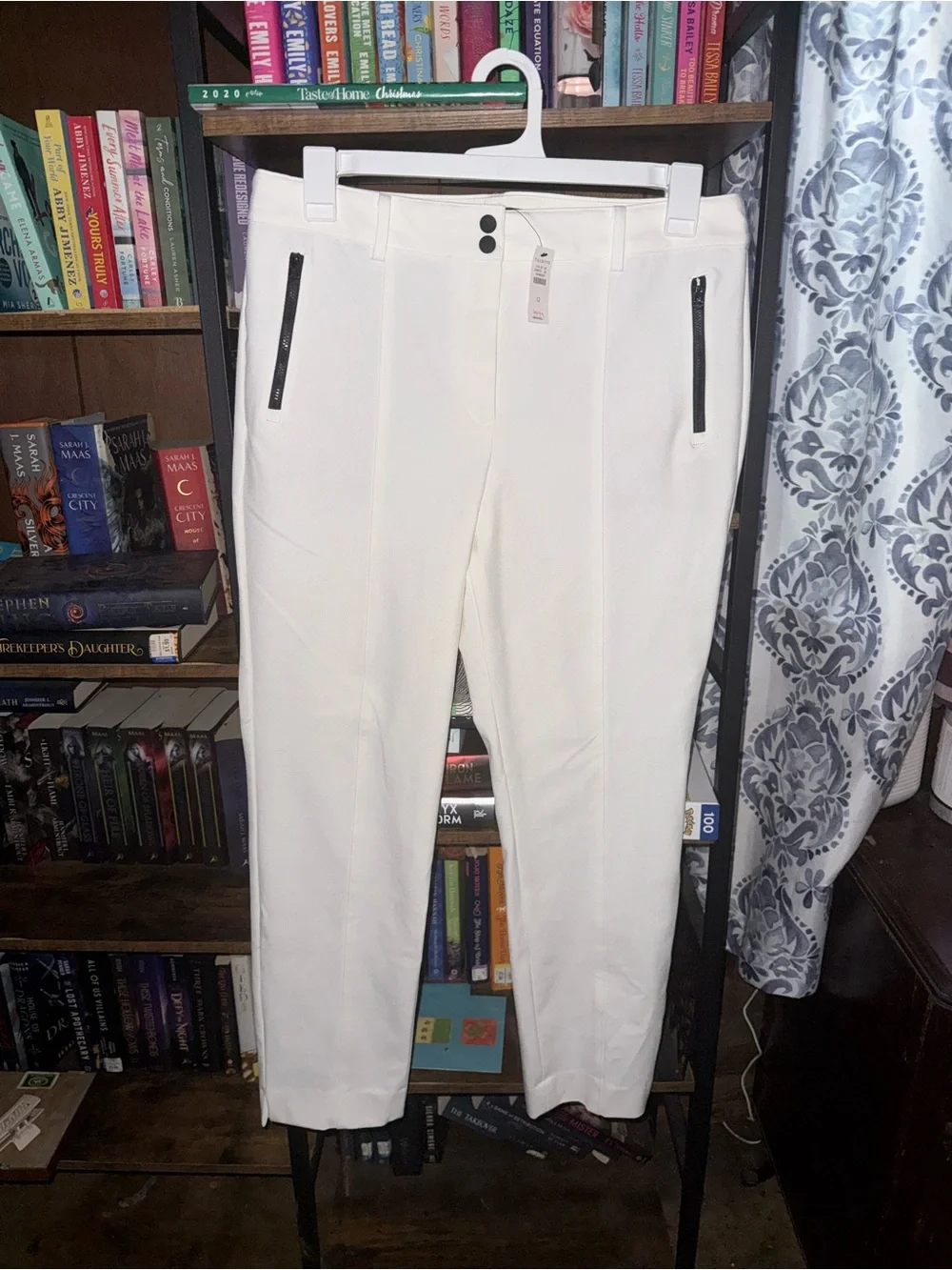 NWT Talbots White Cropped Ankle Pants with Black Zip Accents